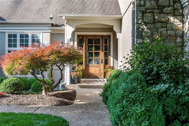 12610 Granada Road, Leawood, KS 66209