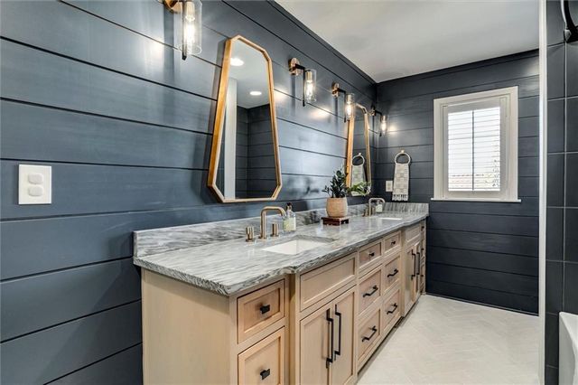 12610 Granada Road, Leawood, KS 66209