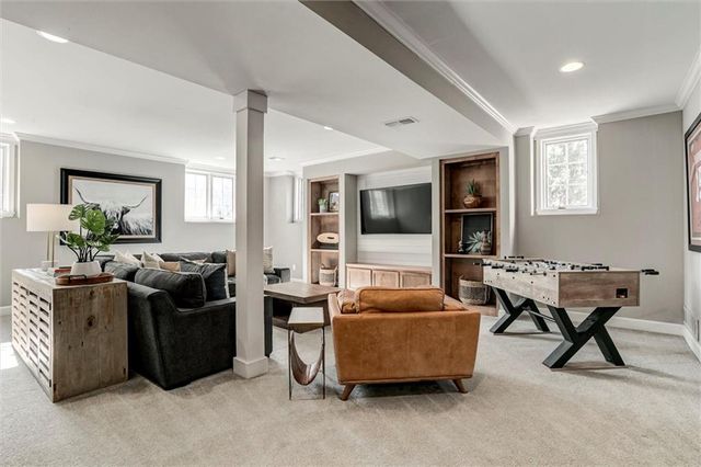 12610 Granada Road, Leawood, KS 66209