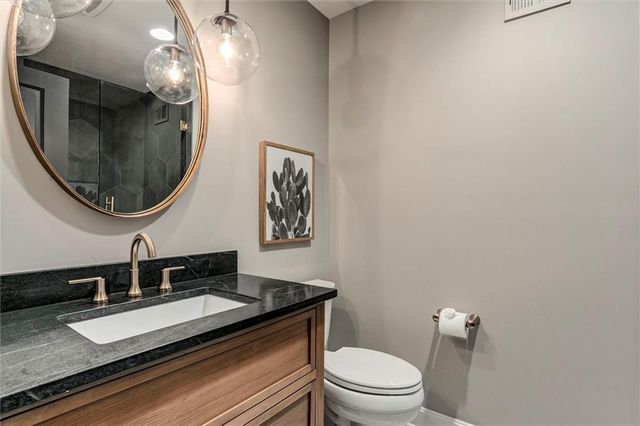 12610 Granada Road, Leawood, KS 66209