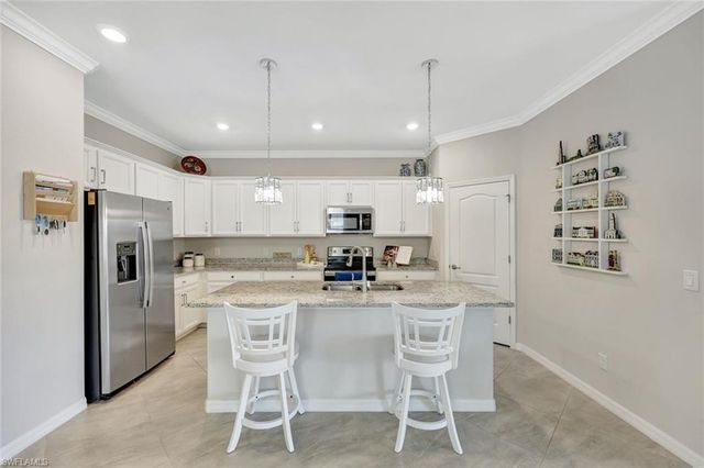 2174 Clementine ST, Naples, FL 34120