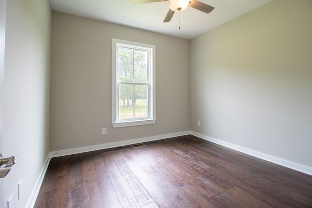 264 Dink Rut Rd, Portland, TN 37148