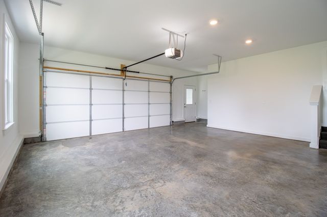 264 Dink Rut Rd, Portland, TN 37148