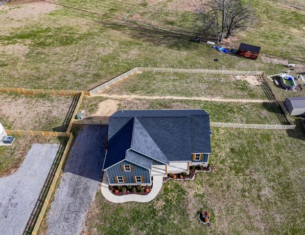 264 Dink Rut Rd, Portland, TN 37148