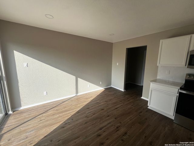 735 Inks Farm, San Antonio, TX 78228