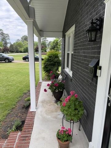 119 Longwood DR, Newport News, VA 23606