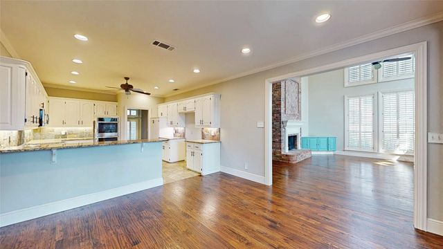 2890 Hillside Drive, Highland Village, TX 75077