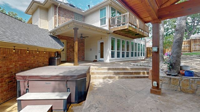 2890 Hillside Drive, Highland Village, TX 75077