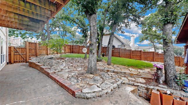 2890 Hillside Drive, Highland Village, TX 75077