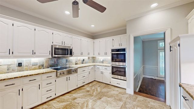 2890 Hillside Drive, Highland Village, TX 75077