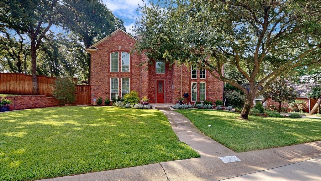 2890 Hillside Drive, Highland Village, TX 75077