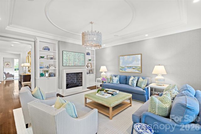 2638 Hampton Avenue, Charlotte, NC 28207