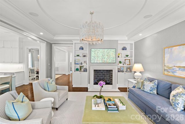 2638 Hampton Avenue, Charlotte, NC 28207