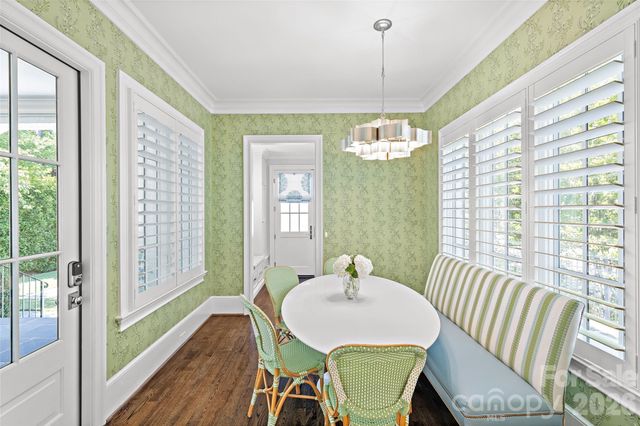 2638 Hampton Avenue, Charlotte, NC 28207