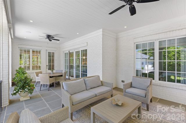 2638 Hampton Avenue, Charlotte, NC 28207