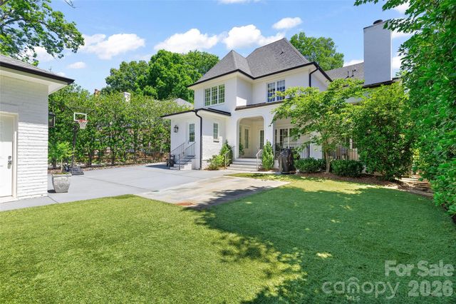 2638 Hampton Avenue, Charlotte, NC 28207