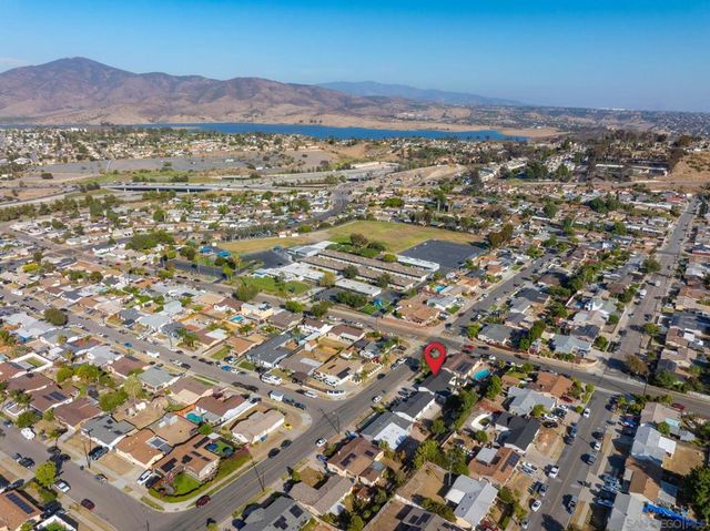 606 Carlsbad St, Spring Valley, CA 91977