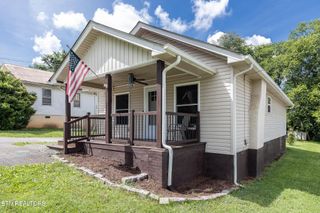 615 S Everett High Rd, Maryville, TN 37804