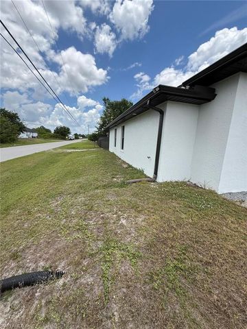 3820 7th ST SW, Lehigh Acres, FL 33976