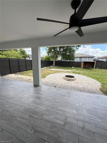 3820 7th ST SW, Lehigh Acres, FL 33976