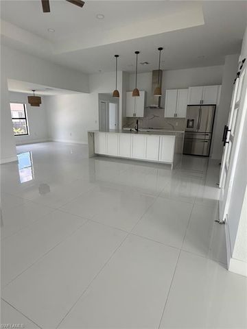 3820 7th ST SW, Lehigh Acres, FL 33976