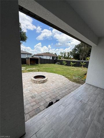 3820 7th ST SW, Lehigh Acres, FL 33976