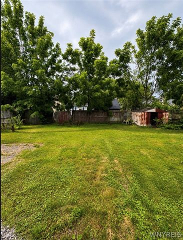 13 3rd Avenue, North Tonawanda, NY 14120