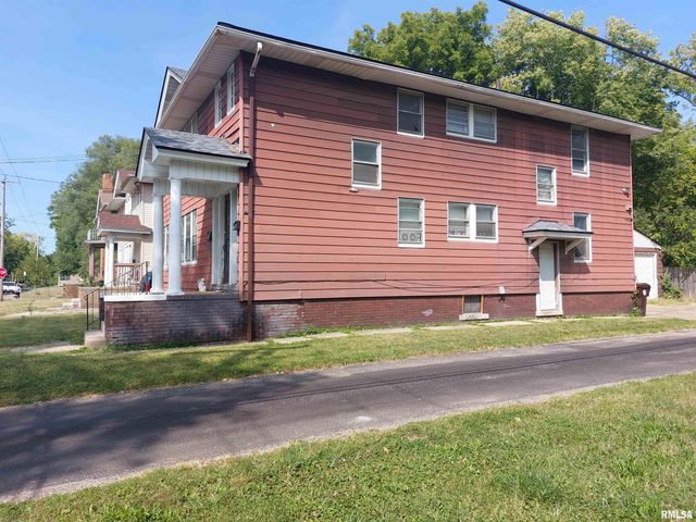 911 W RUSSELL Street, Peoria, IL 61606