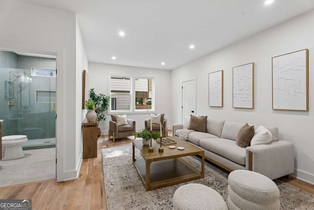 953 Ormewood Avenue SE, Atlanta, GA 30316