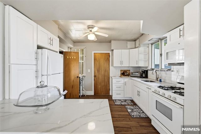 388 Highland Avenue, Cliffside Park, NJ 07010