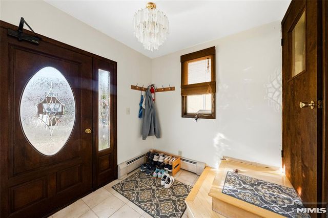 388 Highland Avenue, Cliffside Park, NJ 07010