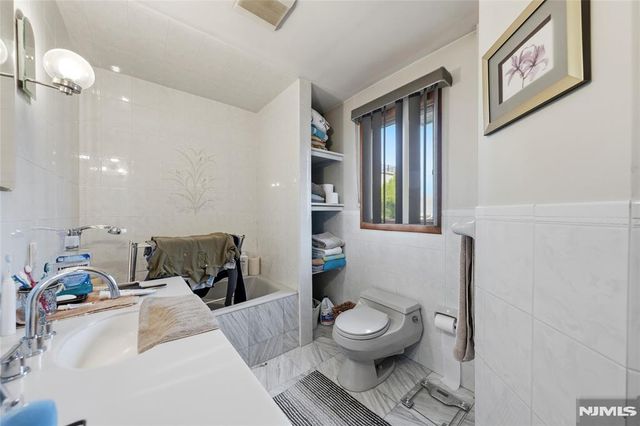 388 Highland Avenue, Cliffside Park, NJ 07010