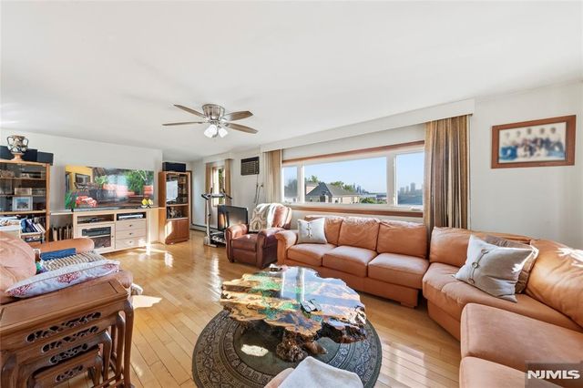 388 Highland Avenue, Cliffside Park, NJ 07010