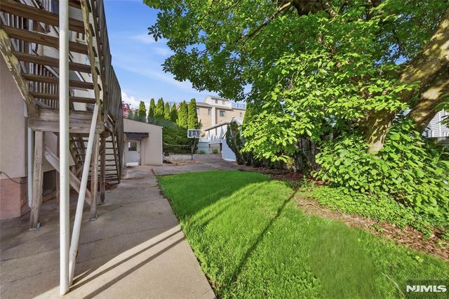 388 Highland Avenue, Cliffside Park, NJ 07010