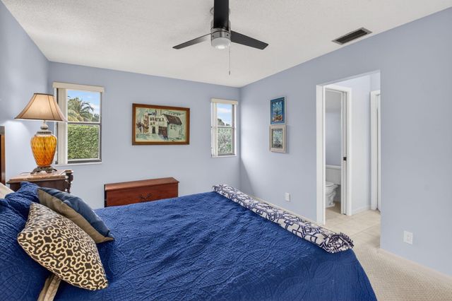 800 NW 32nd Avenue, Delray Beach, FL 33445