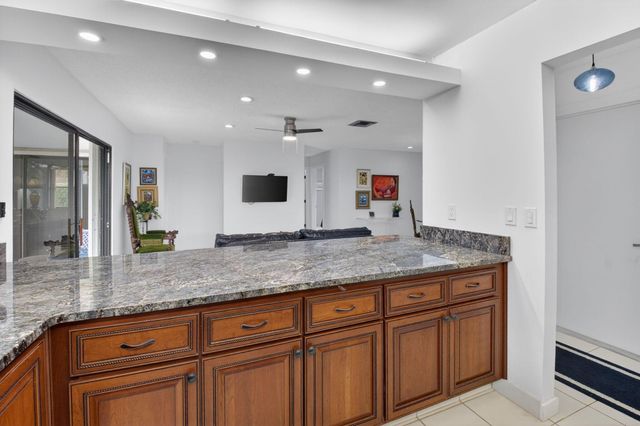 800 NW 32nd Avenue, Delray Beach, FL 33445