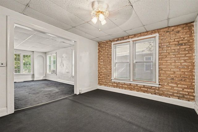 1088 Ogden Avenue, Benton Harbor, MI 49022