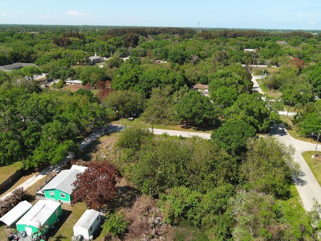 8395 63rd Court, Vero Beach, FL 32967