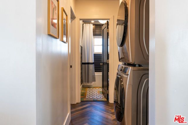 2215 W 36th Street, Los Angeles, CA 90018