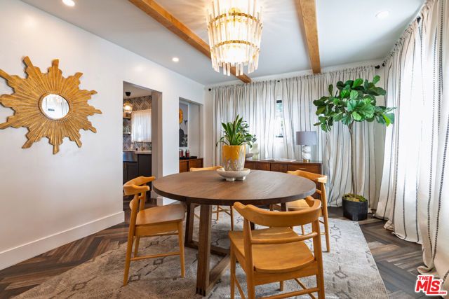 2215 W 36th Street, Los Angeles, CA 90018