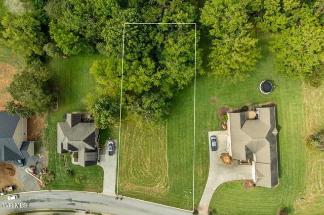 205 Grande Harbor Way, Blountville, TN 37617