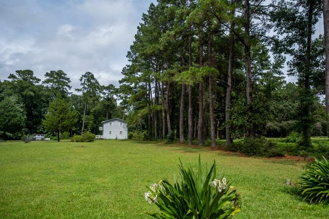7060 Horseshoe Circle, Conway, SC 29527