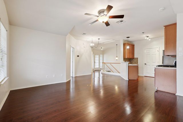 16100 S Great Oaks DR 1501, Round Rock, TX 78681