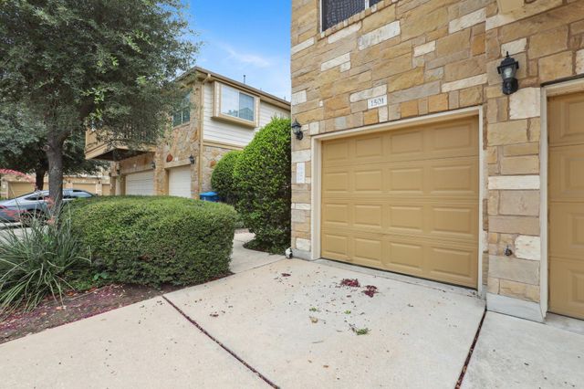 16100 S Great Oaks DR 1501, Round Rock, TX 78681