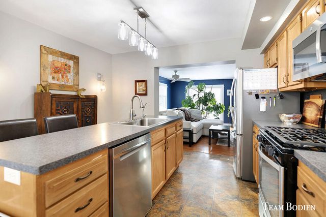 1804 Kreft Street NE, Grand Rapids, MI 49525