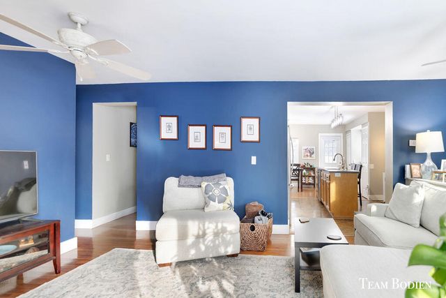 1804 Kreft Street NE, Grand Rapids, MI 49525