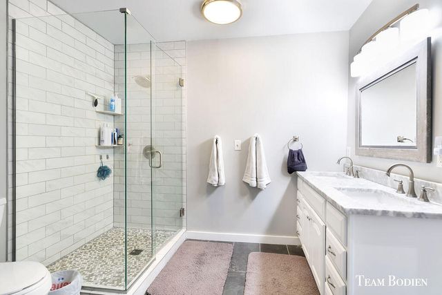 1804 Kreft Street NE, Grand Rapids, MI 49525