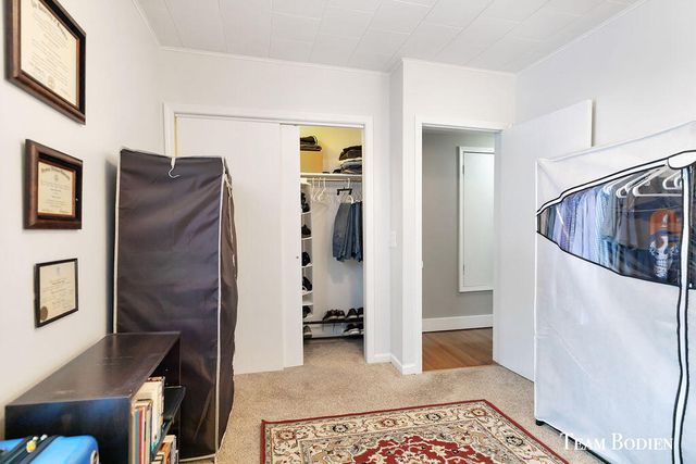 1804 Kreft Street NE, Grand Rapids, MI 49525