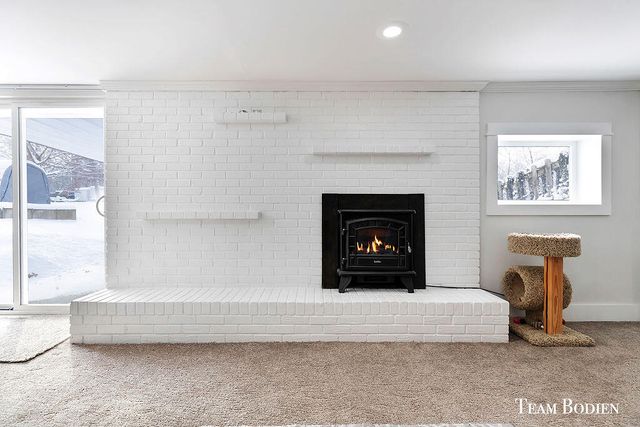 1804 Kreft Street NE, Grand Rapids, MI 49525