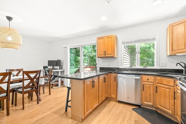 305 Salem St 301, Woburn, MA 01801